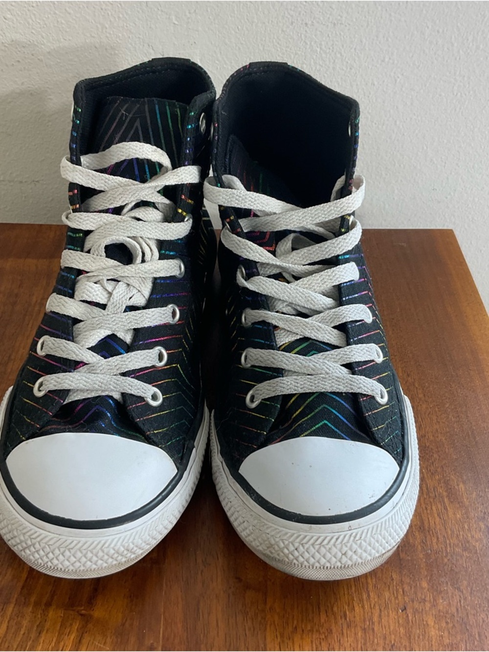 Converse All of the stars rainbow metallic high tops women’s size 5 - Picture 2 of 7